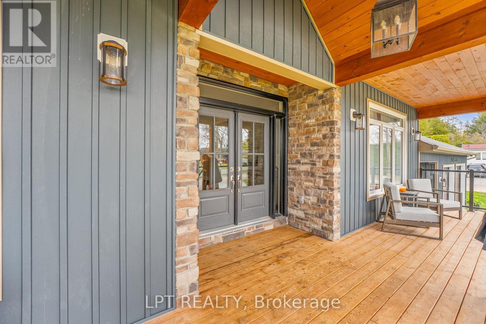 23 Dunkelman Drive, Georgina, Ontario  L4P 3C8 - Photo 9 - N12959144