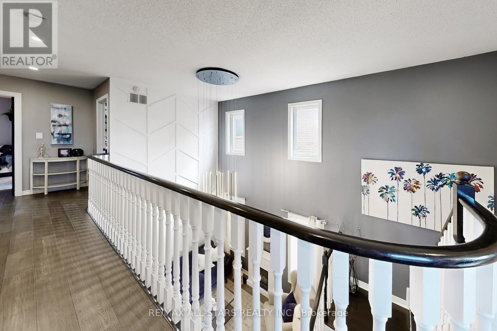 6 Hirst Avenue, Georgina, Ontario  L4P 4E6 - Photo 25 - N12959154