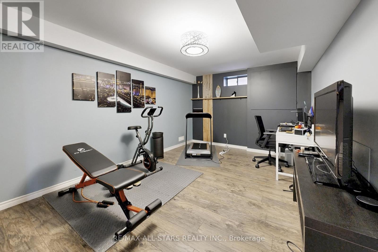 6 Hirst Avenue, Georgina, Ontario  L4P 4E6 - Photo 41 - N12959154