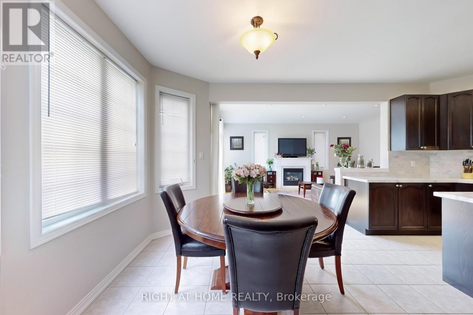 19 Robert Grundy Road, Markham, Ontario  L6C 3A5 - Photo 12 - N12959162