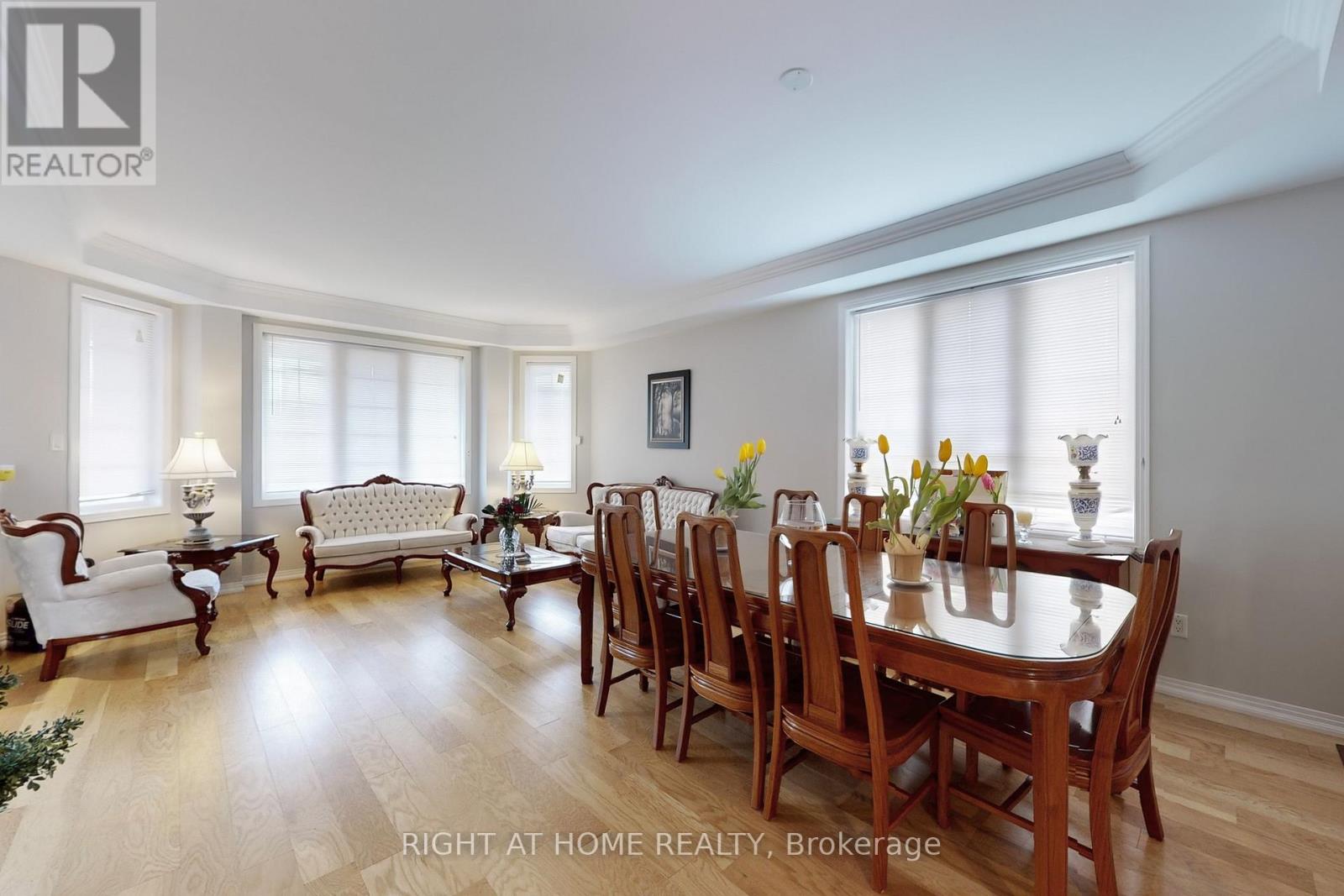 19 Robert Grundy Road, Markham, Ontario  L6C 3A5 - Photo 7 - N12959162