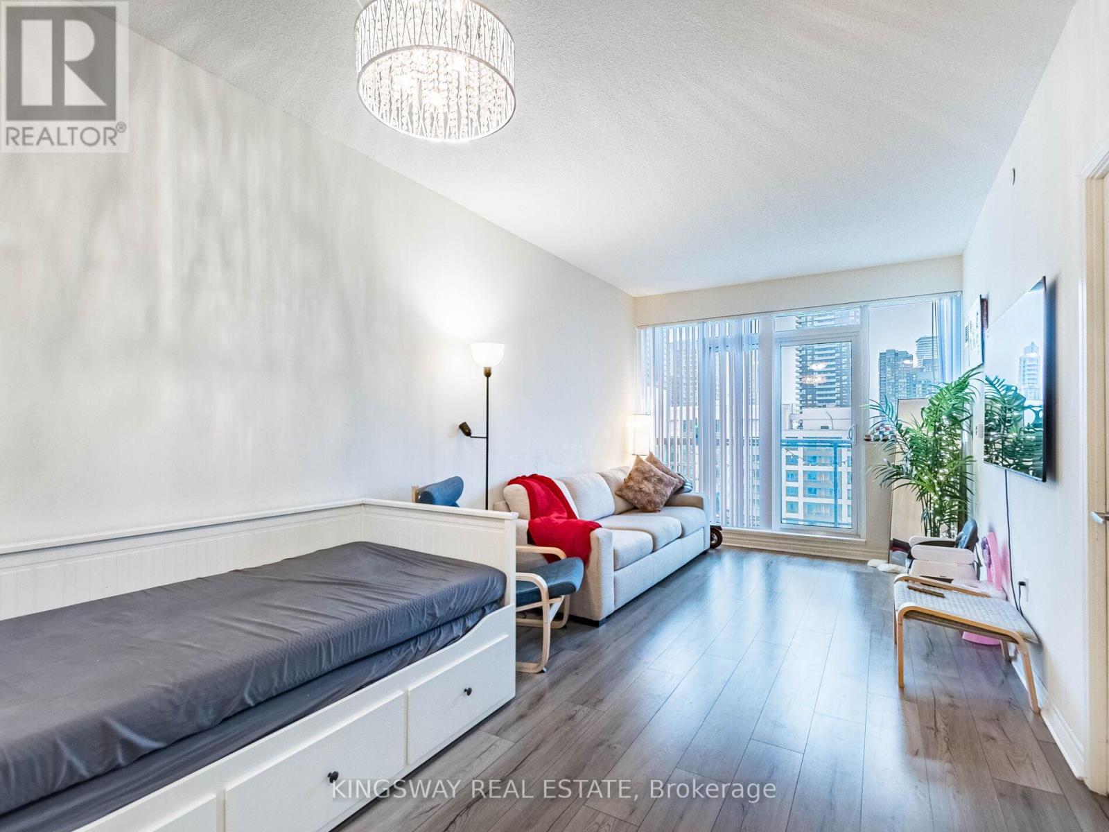 Ph 111 - 349 Rathburn Road, Mississauga, Ontario  L5B 0G9 - Photo 22 - W12959138