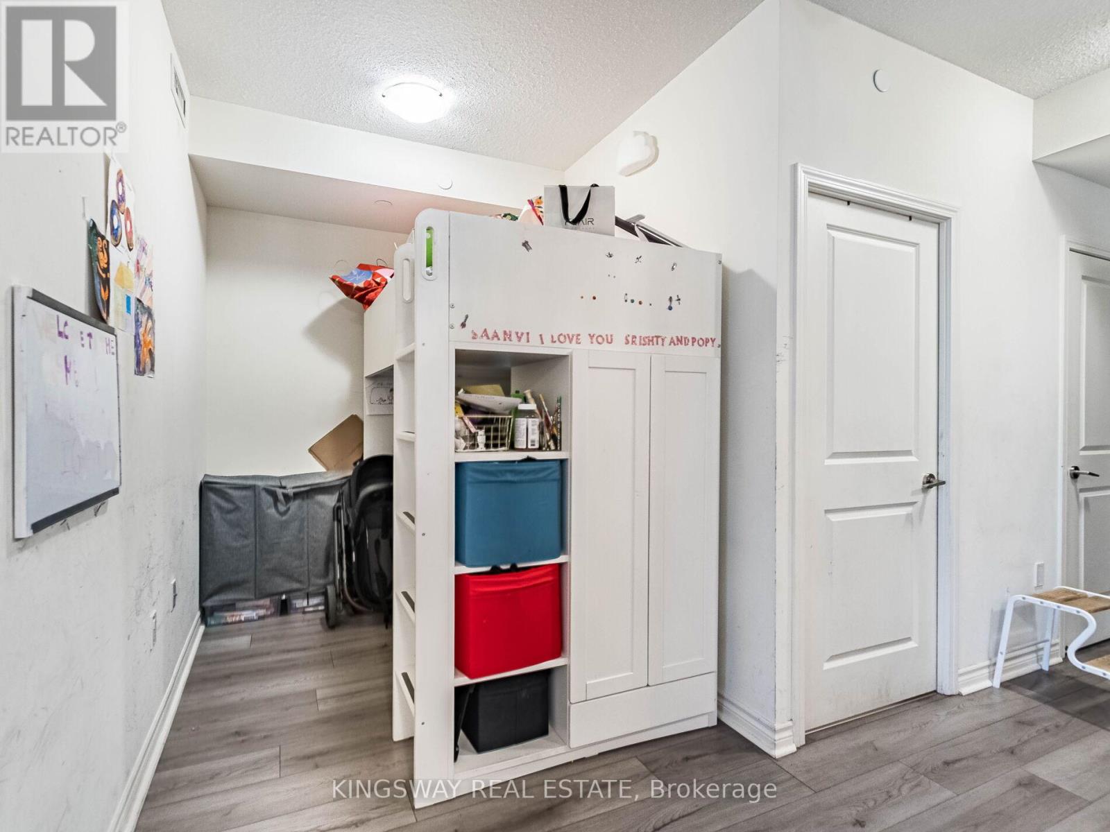 Ph 111 - 349 Rathburn Road, Mississauga, Ontario  L5B 0G9 - Photo 31 - W12959138