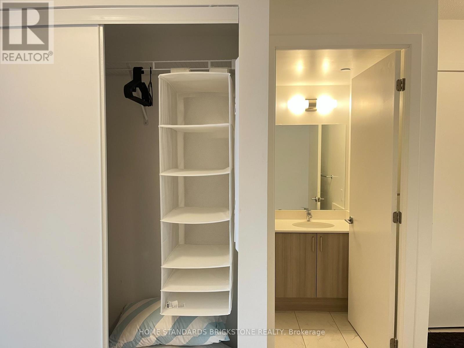 316 - 556 Marlee Avenue, Toronto, Ontario  M6B 0B1 - Photo 7 - W12959158