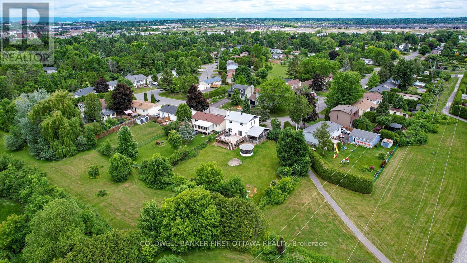 22 Poole Creek Crescent, Ottawa, Ontario  K2S 1T6 - Photo 38 - X12836098