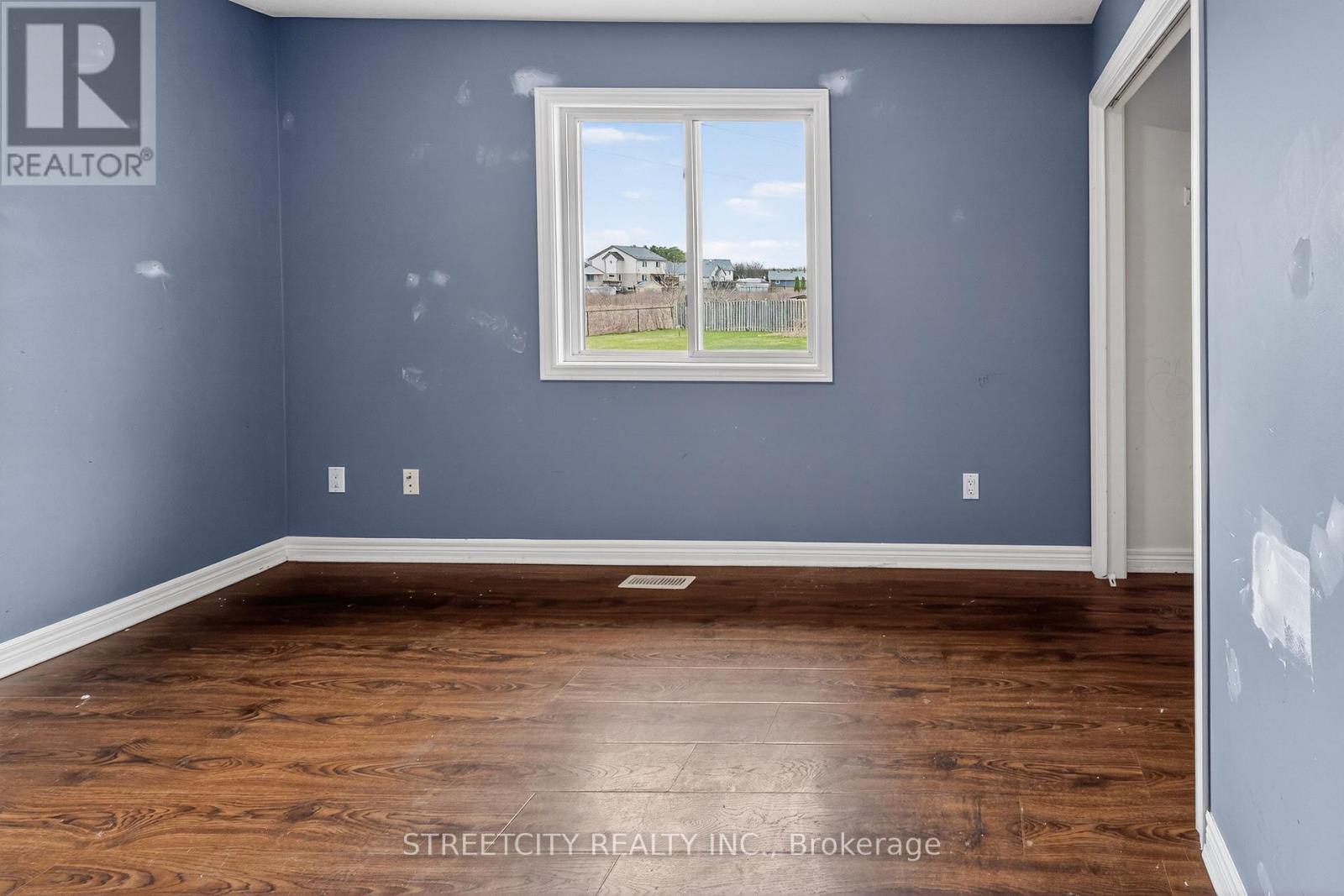 36 Glenview Court, St. Thomas, Ontario  N5P 4N9 - Photo 16 - X12959178