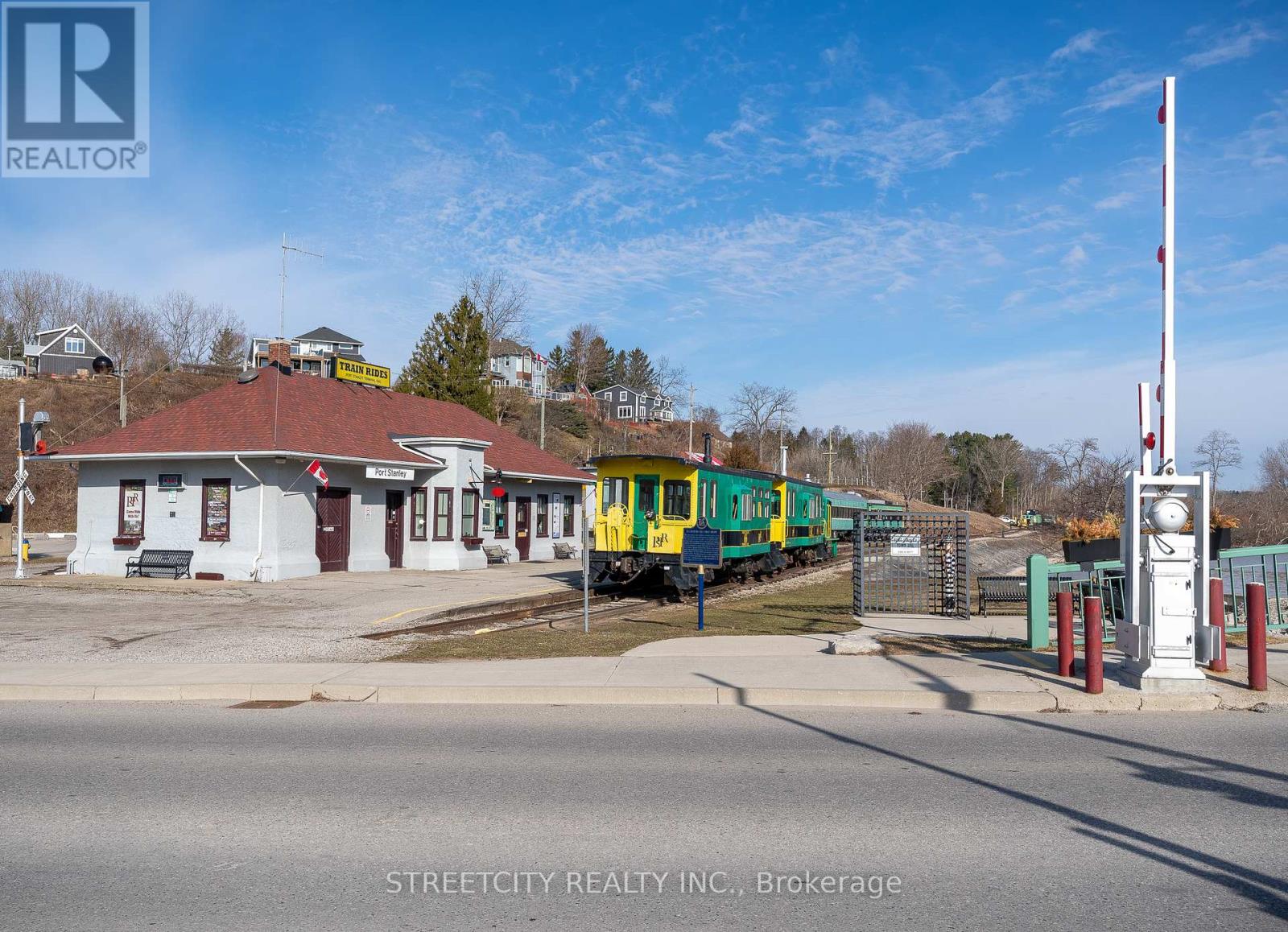 387 Stanley Park Drive, Central Elgin, Ontario  N5L 1E6 - Photo 32 - X12959194