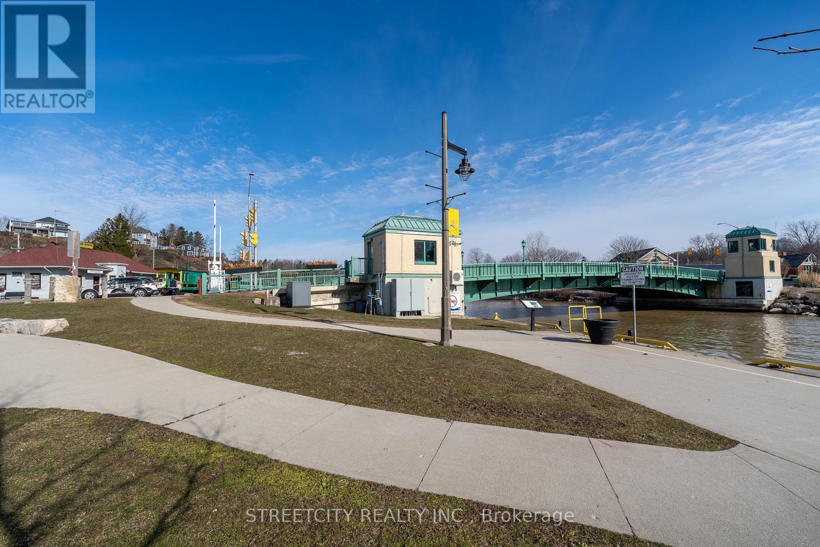 387 Stanley Park Drive, Central Elgin, Ontario  N5L 1E6 - Photo 33 - X12959194