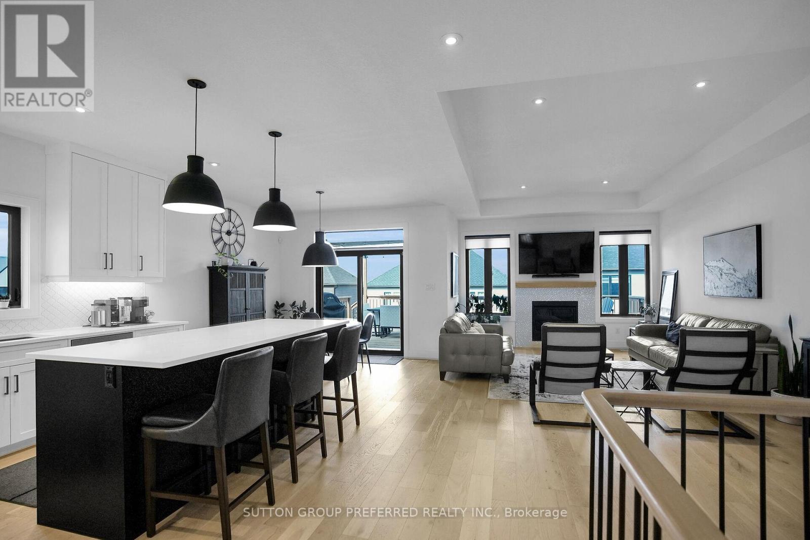 1928 Trailsway Drive, London South (South B), Ontario  N6K 0K7 - Photo 6 - X12959248