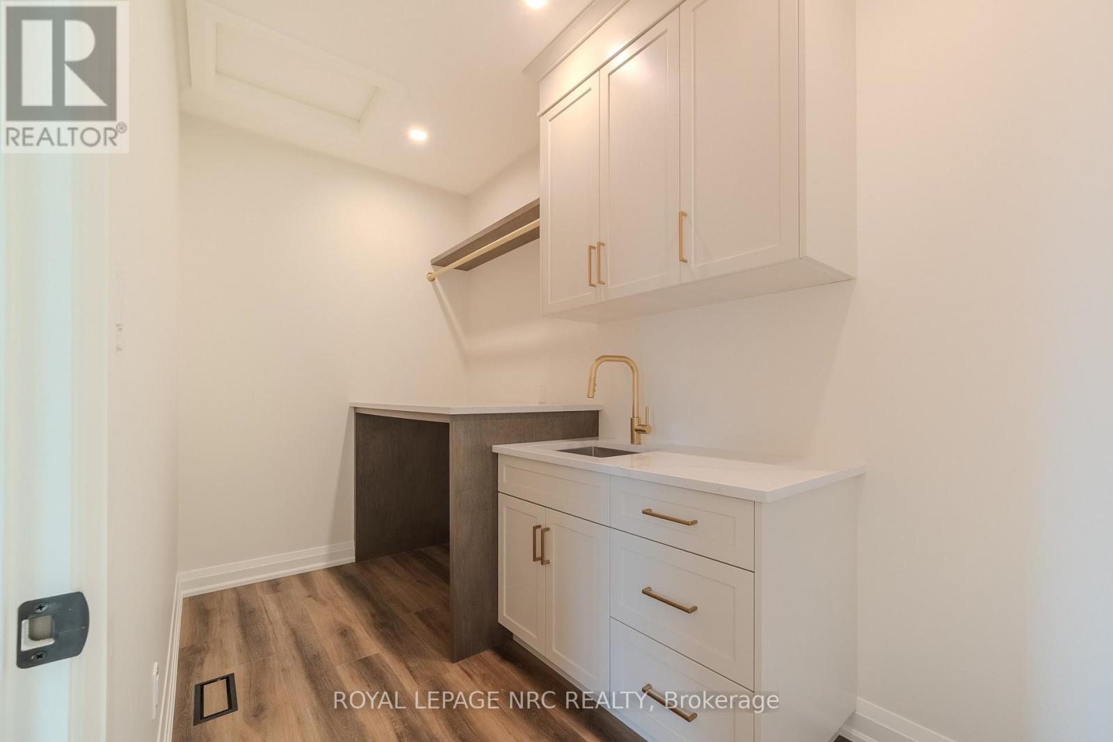 4180 Fly Road, Lincoln, Ontario  L0R 1G0 - Photo 9 - X12957280