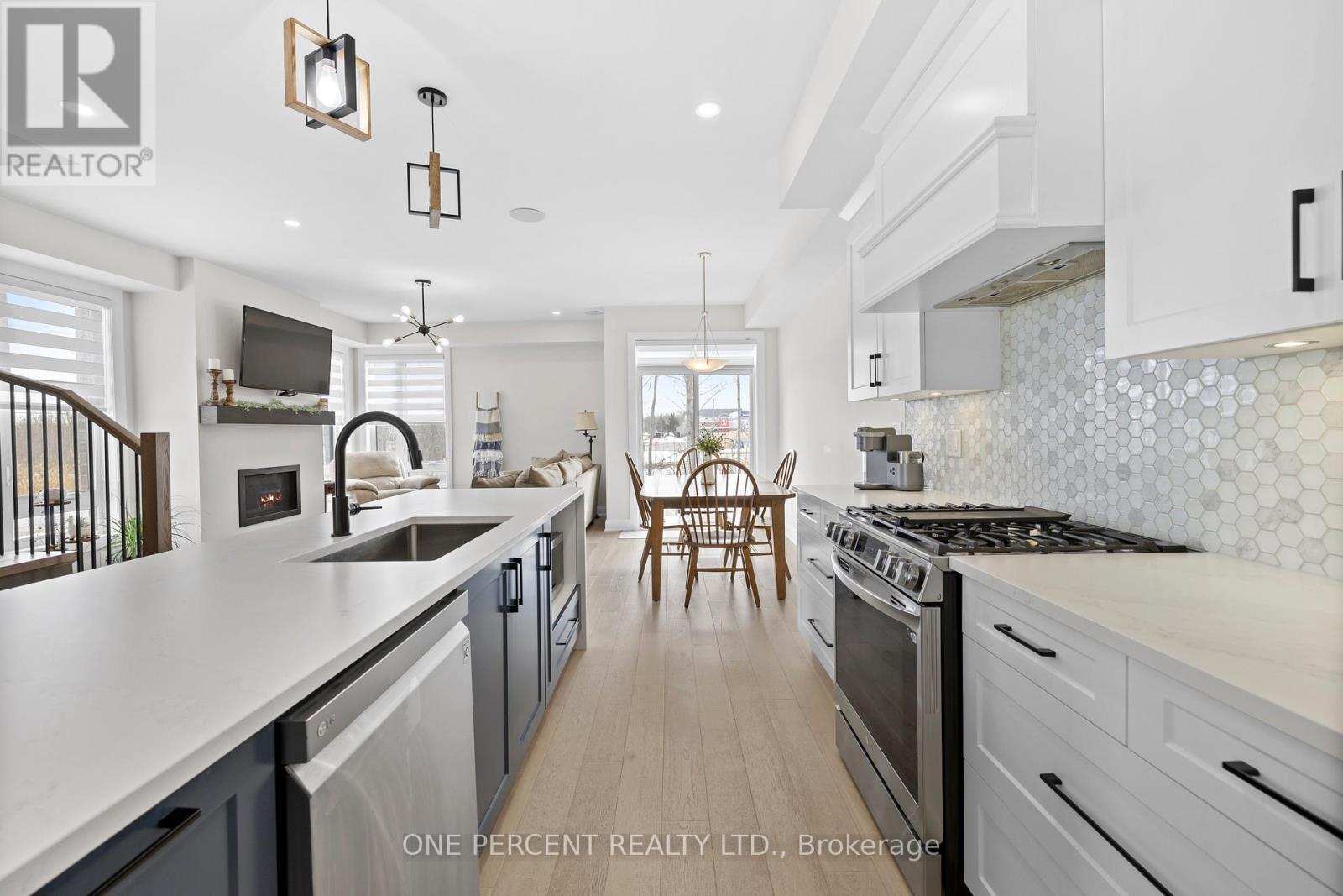 238 Bristol Crescent, North Grenville, Ontario  K0G 1J0 - Photo 9 - X12959180