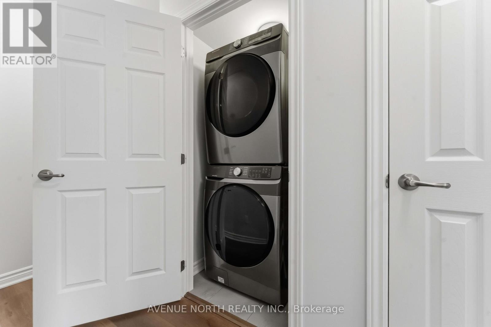 419 Pilot Private, Ottawa, Ontario  K2V 0S3 - Photo 38 - X12959238