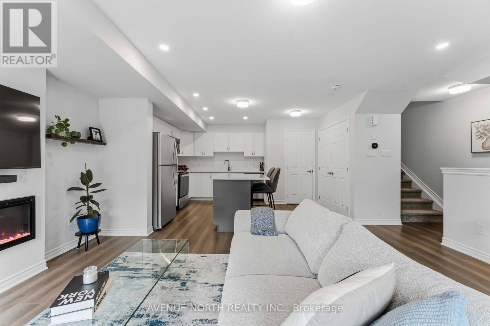 419 Pilot Private, Ottawa, Ontario  K2V 0S3 - Photo 6 - X12959238