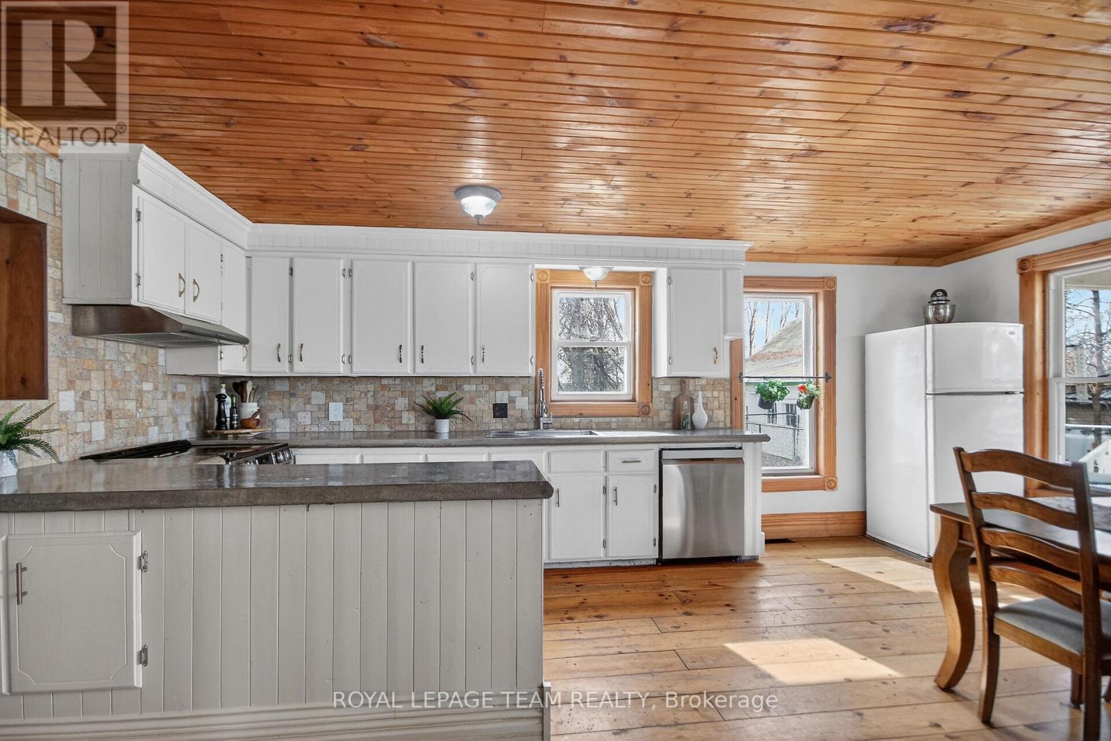 12332 County Rd 5 Road, South Dundas, Ontario  K0C 2H0 - Photo 13 - X12959246