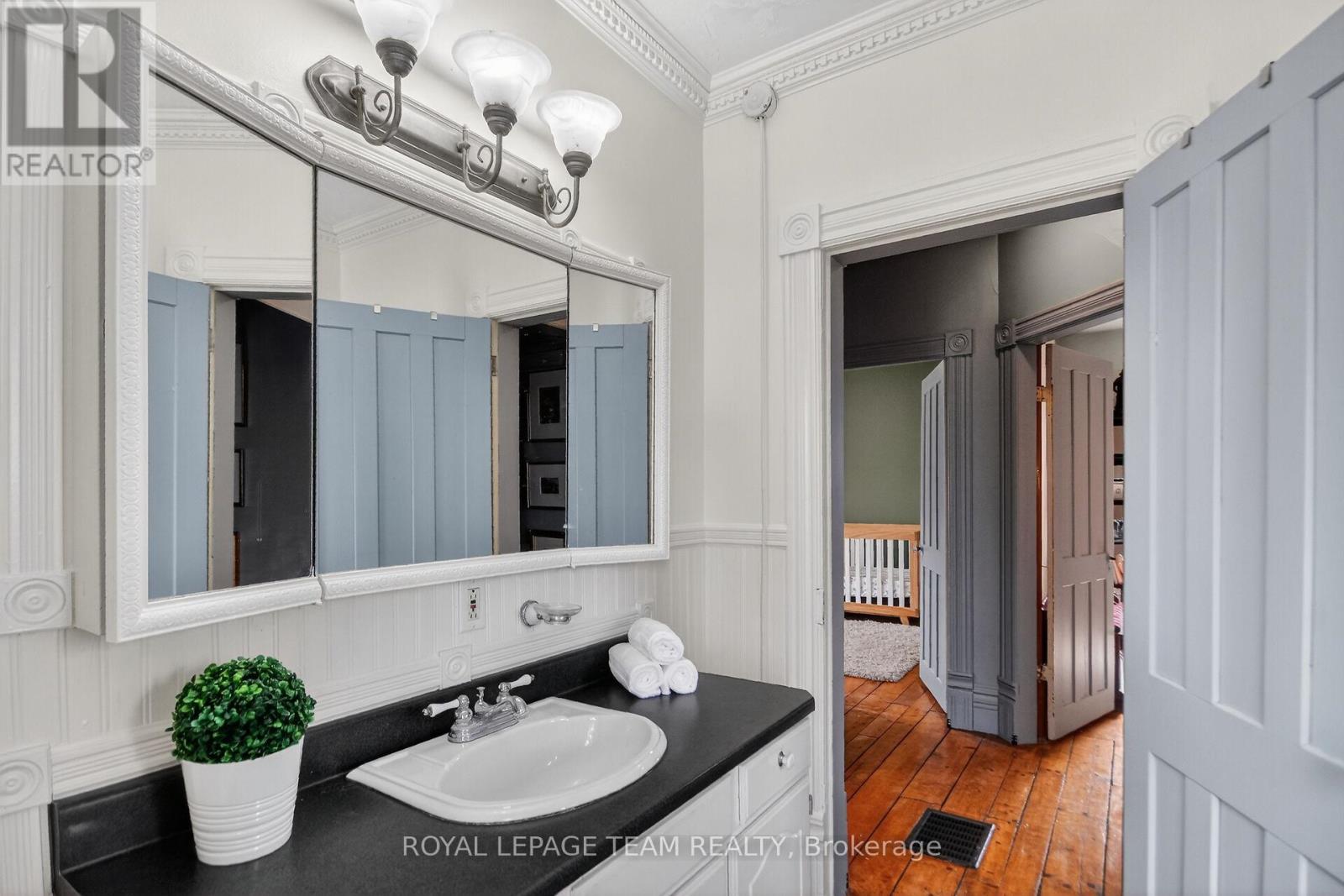 12332 County Rd 5 Road, South Dundas, Ontario  K0C 2H0 - Photo 24 - X12959246