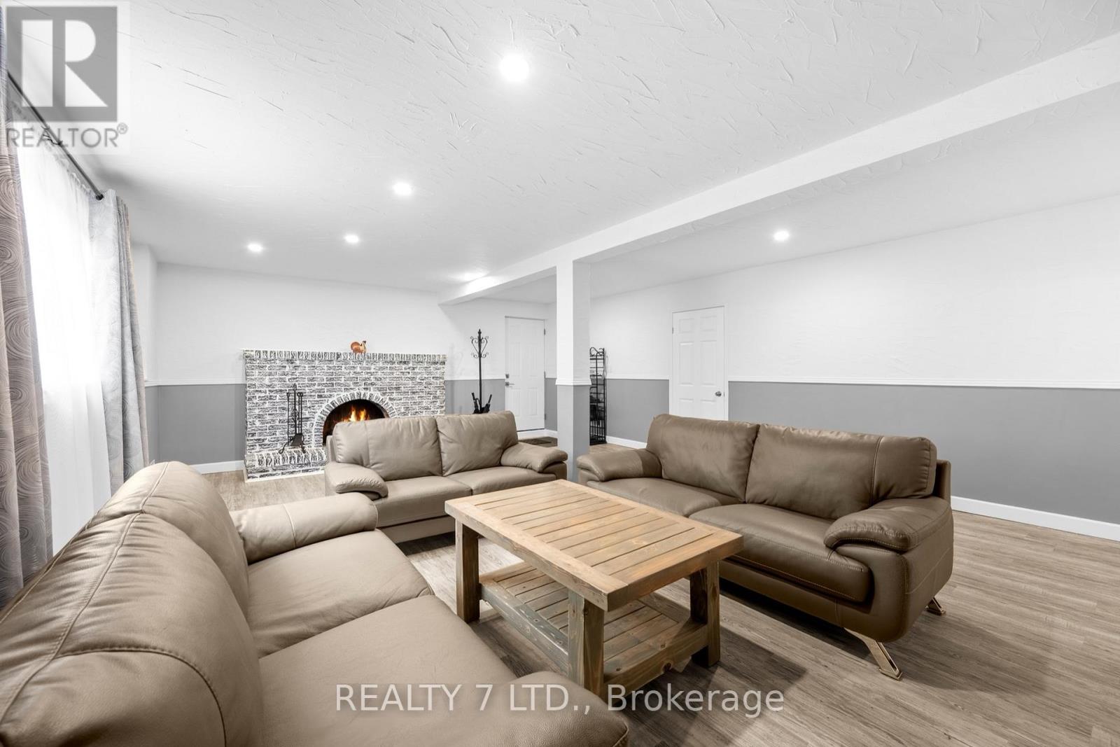 6479 Burwood Avenue, Niagara Falls, Ontario  L2H 1Z6 - Photo 14 - X12959206