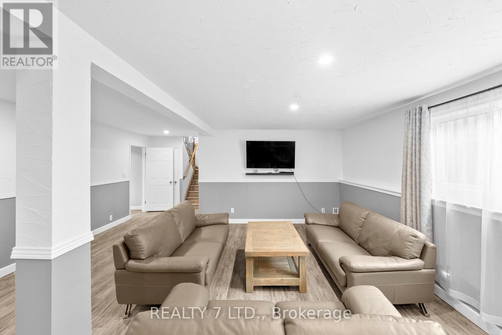 6479 Burwood Avenue, Niagara Falls, Ontario  L2H 1Z6 - Photo 16 - X12959206