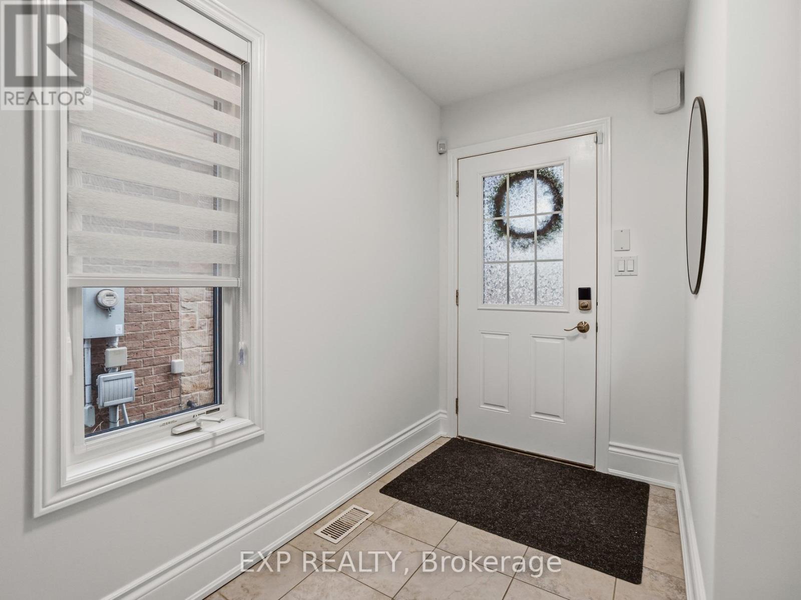 8667 Jennifer Crescent, Niagara Falls, Ontario  L2H 0B2 - Photo 5 - X12959210