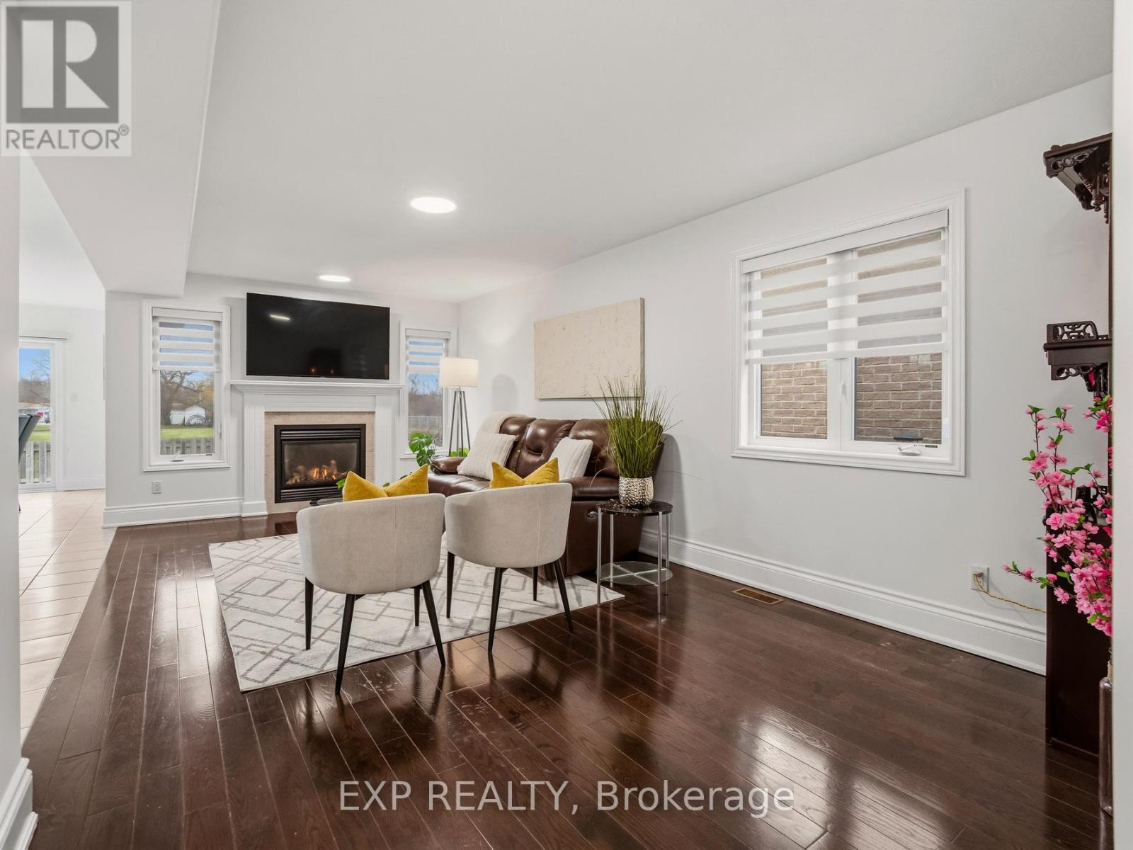 8667 Jennifer Crescent, Niagara Falls, Ontario  L2H 0B2 - Photo 8 - X12959210