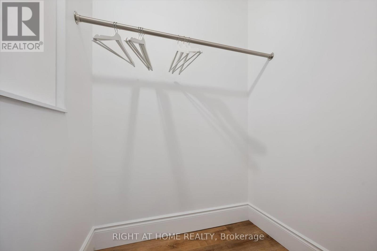 1 Auburn Avenue, Toronto, Ontario  M6H 2L6 - Photo 21 - W12865390