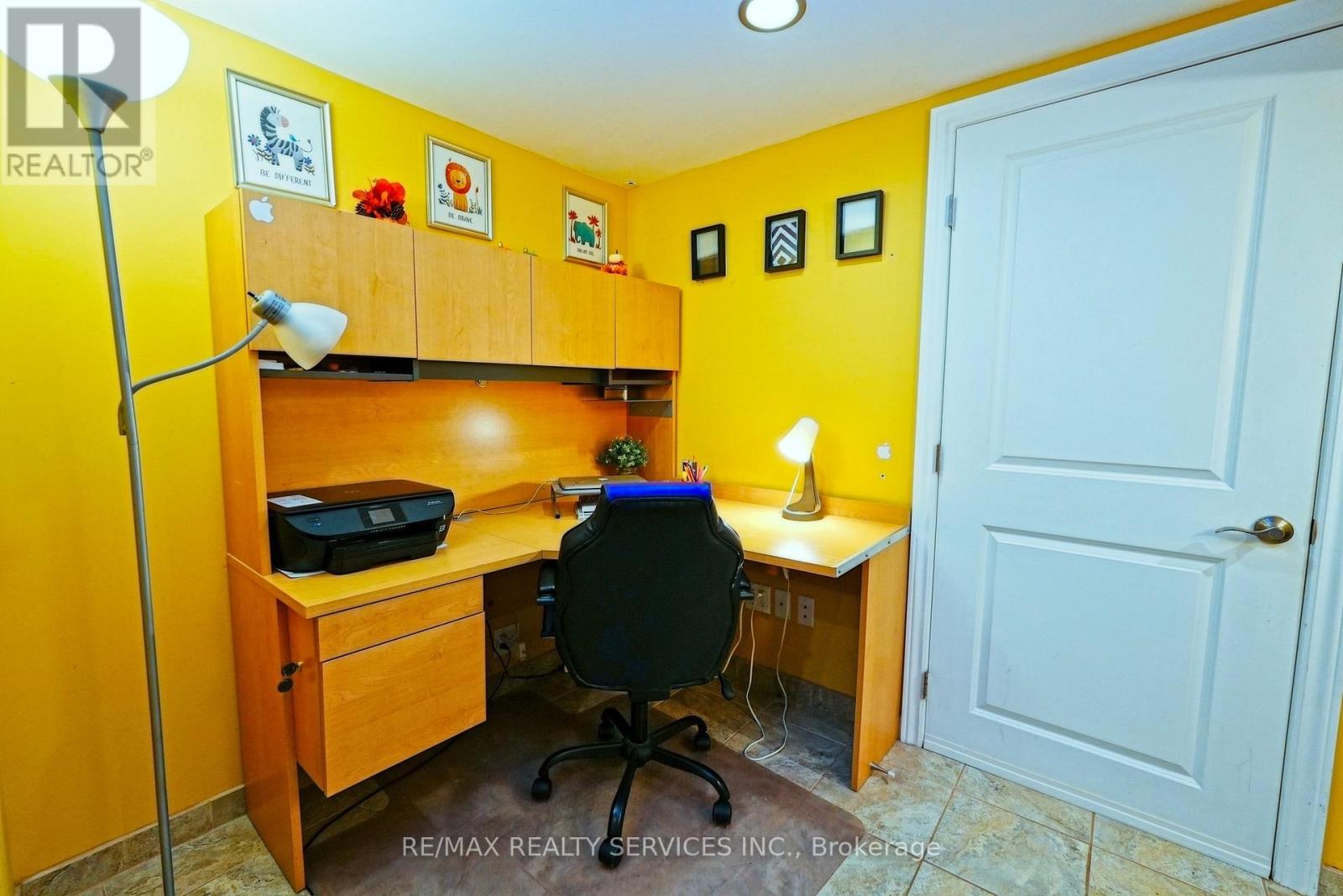 32 Ashdale Road, Brampton, Ontario  L6Y 5M7 - Photo 38 - W12955484