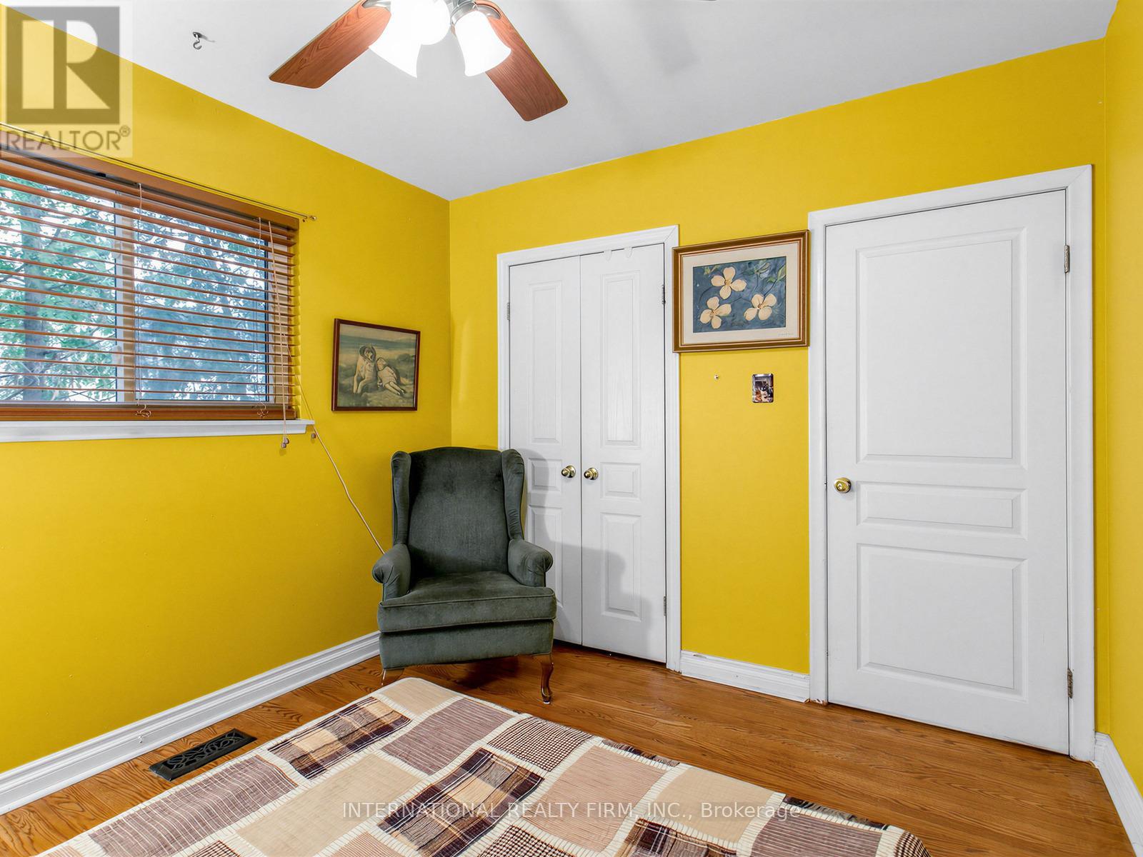 5 Castlebar Road, Toronto, Ontario  M8Z 2J4 - Photo 24 - W12955504