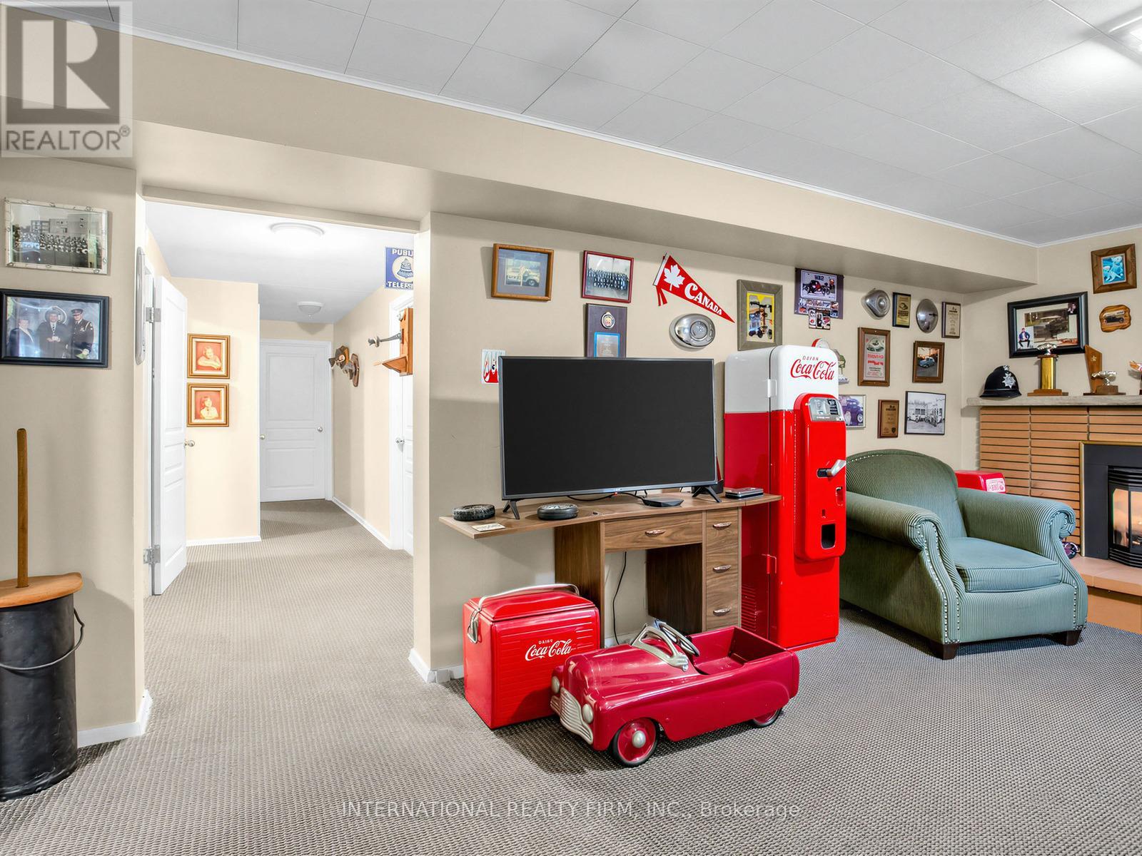 5 Castlebar Road, Toronto, Ontario  M8Z 2J4 - Photo 27 - W12955504