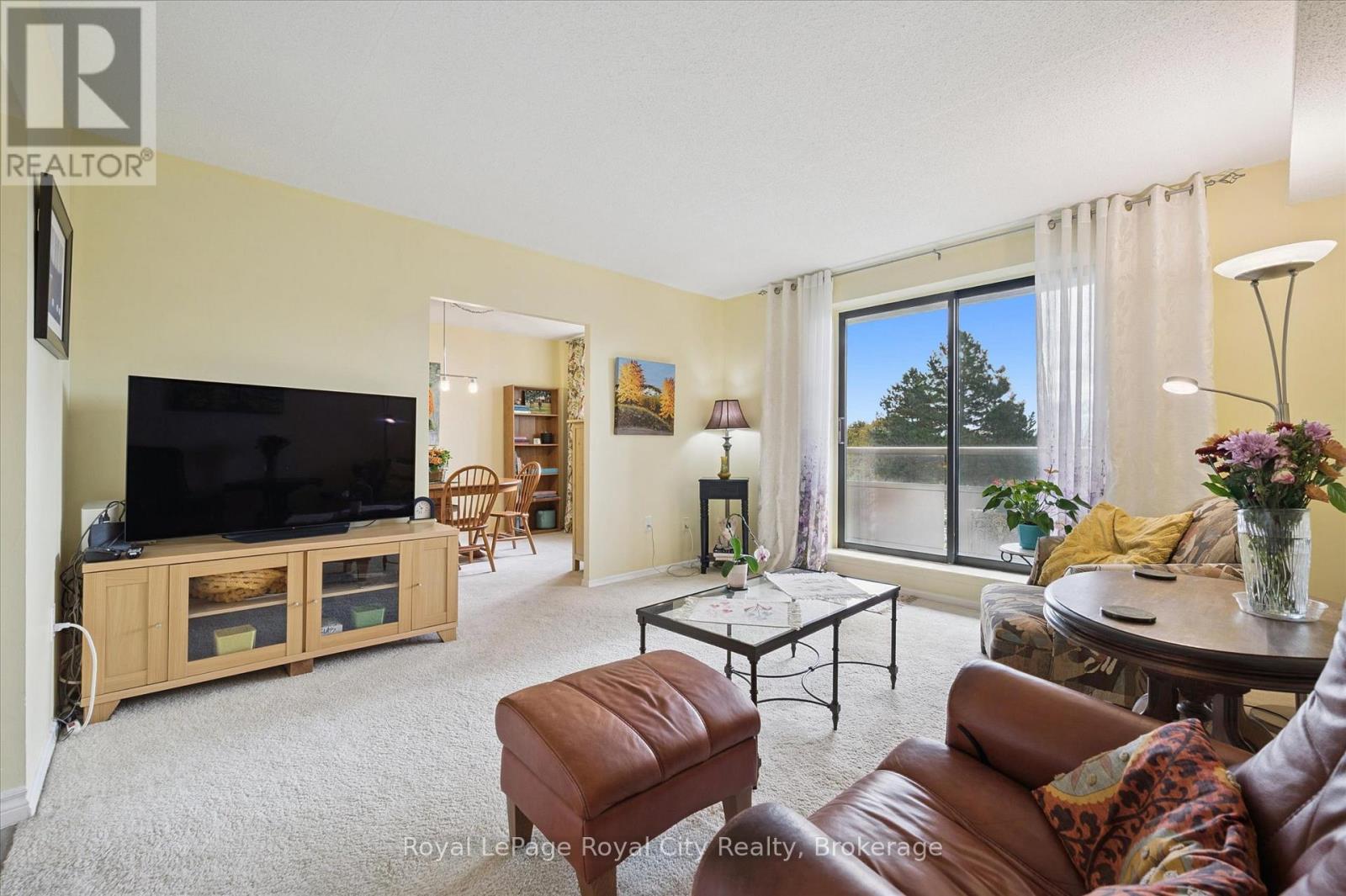 403 - 93 Westwood Road, Guelph, Ontario  N1H 7J7 - Photo 4 - X12959218