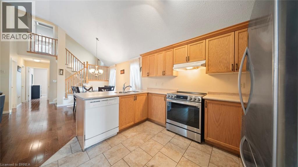 38 Sinclair Street, Guelph, Ontario  N1L 1R8 - Photo 4 - 40792687