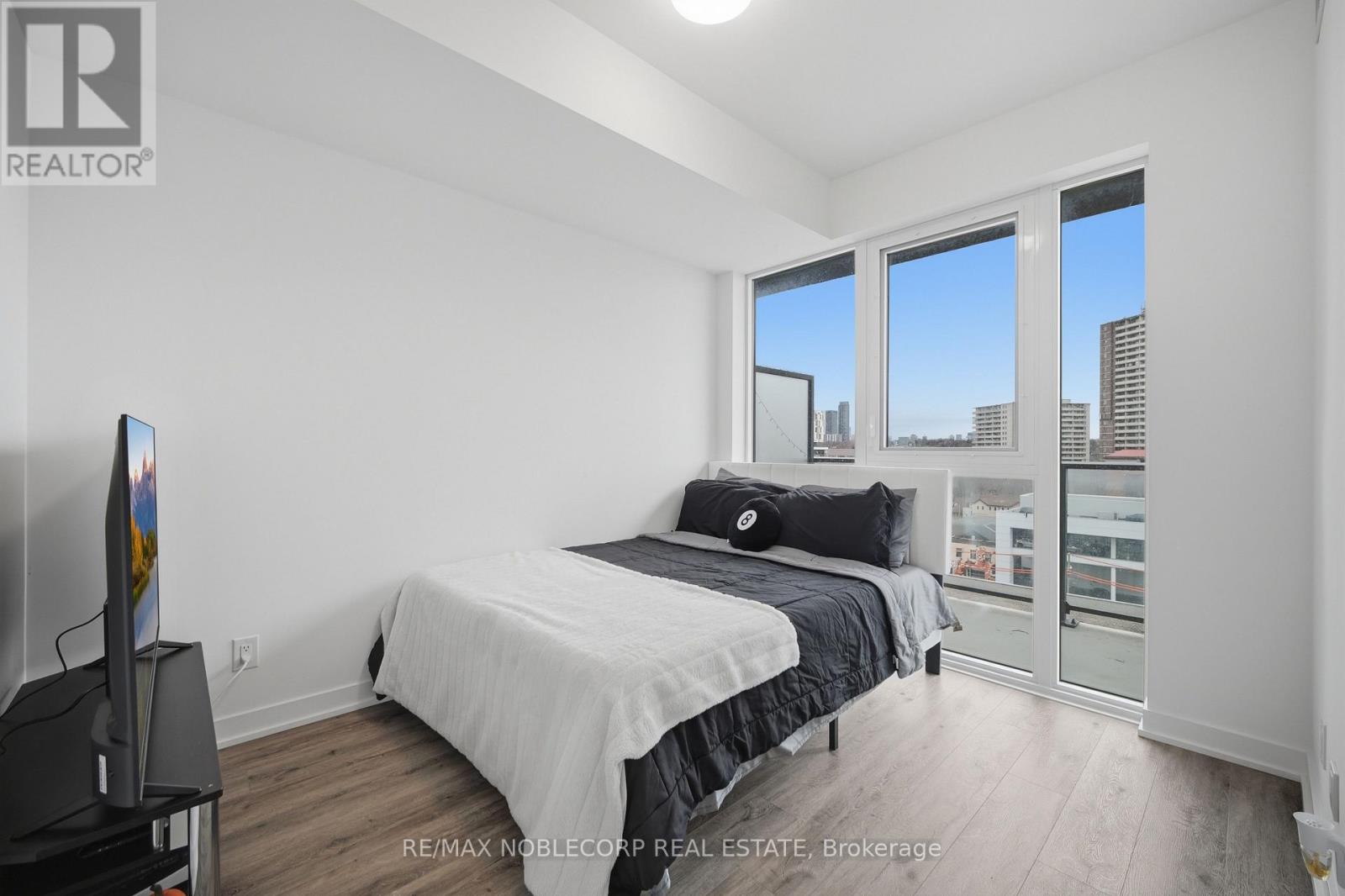 824 - 5 Defries Street, Toronto (Regent Park), Ontario  M5A 3R4 - Photo 18 - C12959198