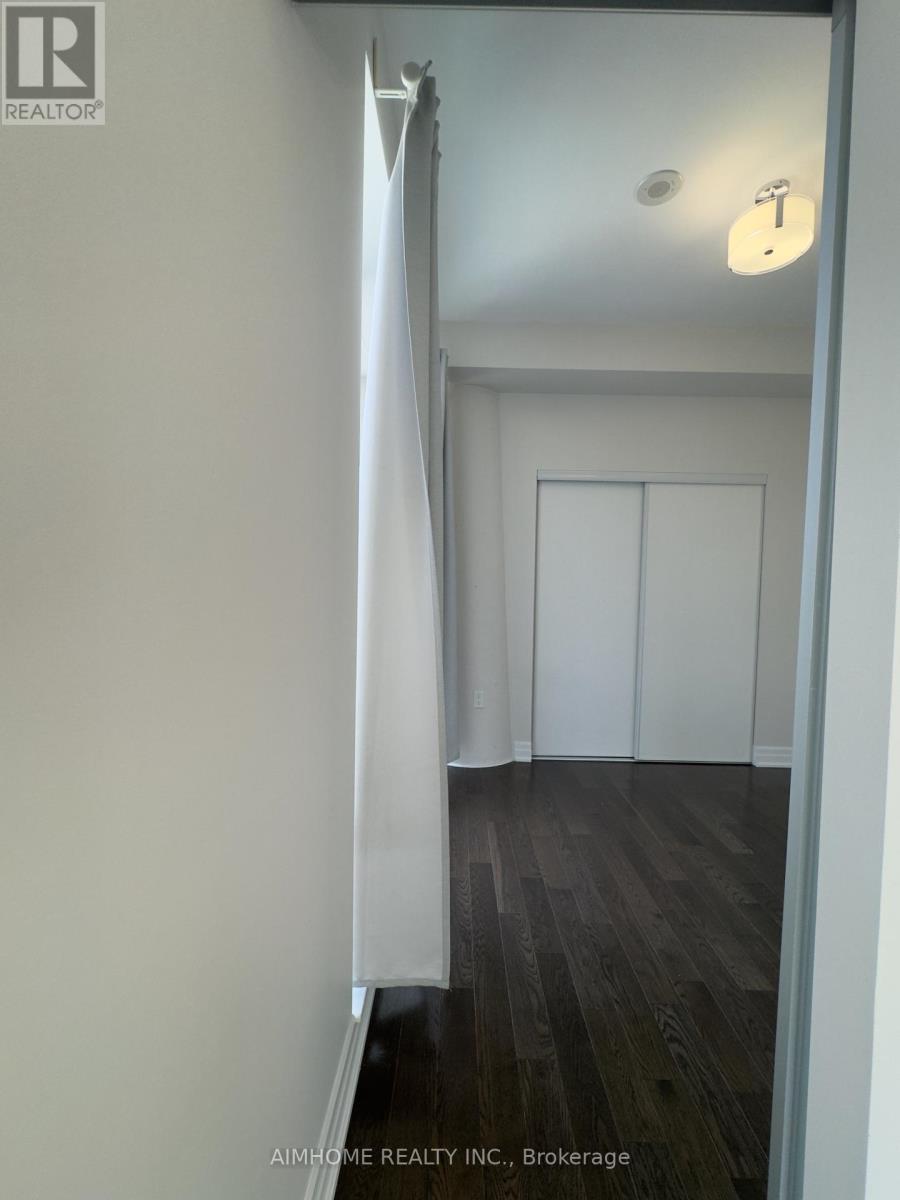 1006 - 8 The Esplanade Avenue, Toronto, Ontario  M5E 0A6 - Photo 19 - C12959216