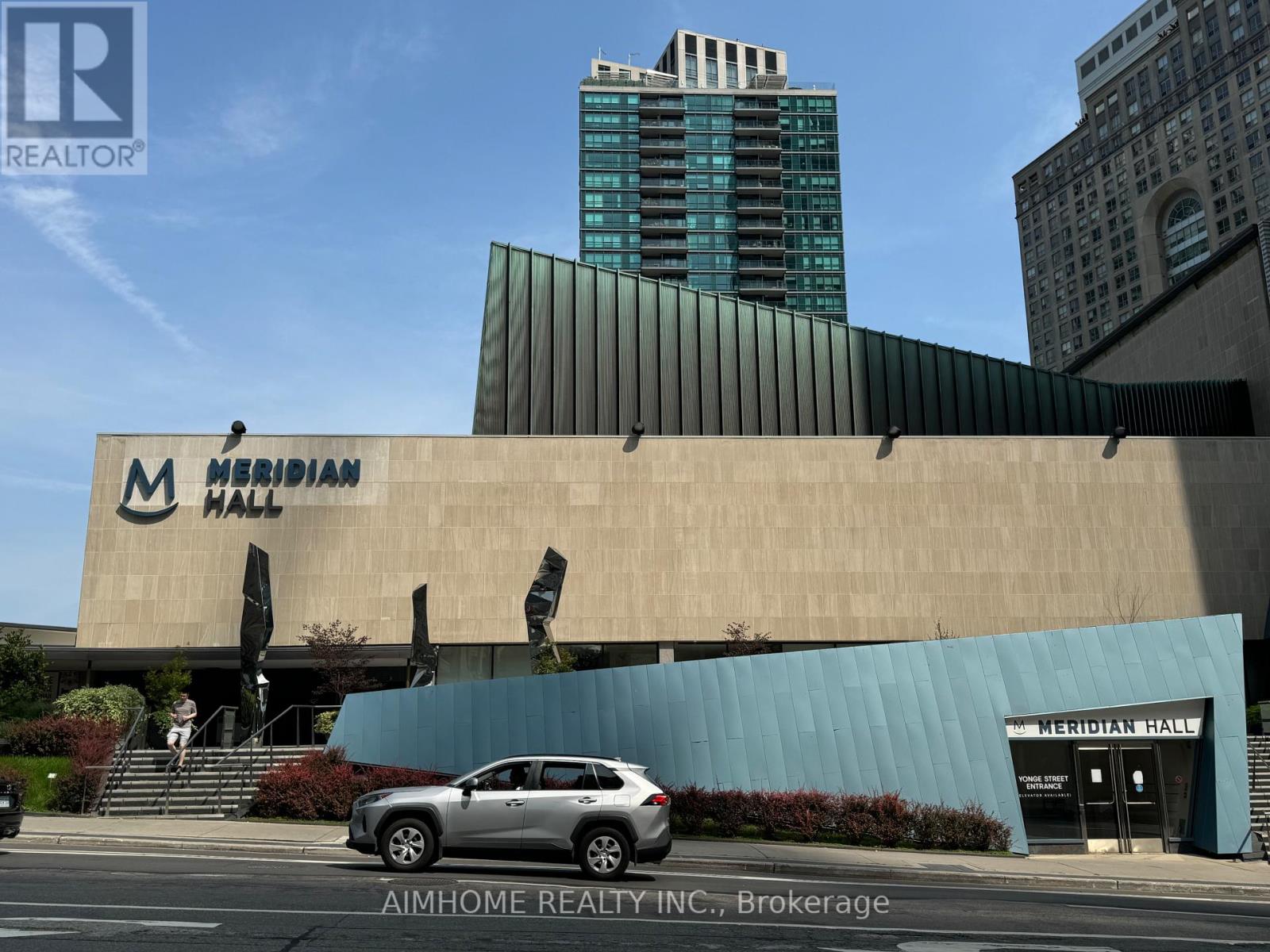 1006 - 8 The Esplanade Avenue, Toronto, Ontario  M5E 0A6 - Photo 2 - C12959216