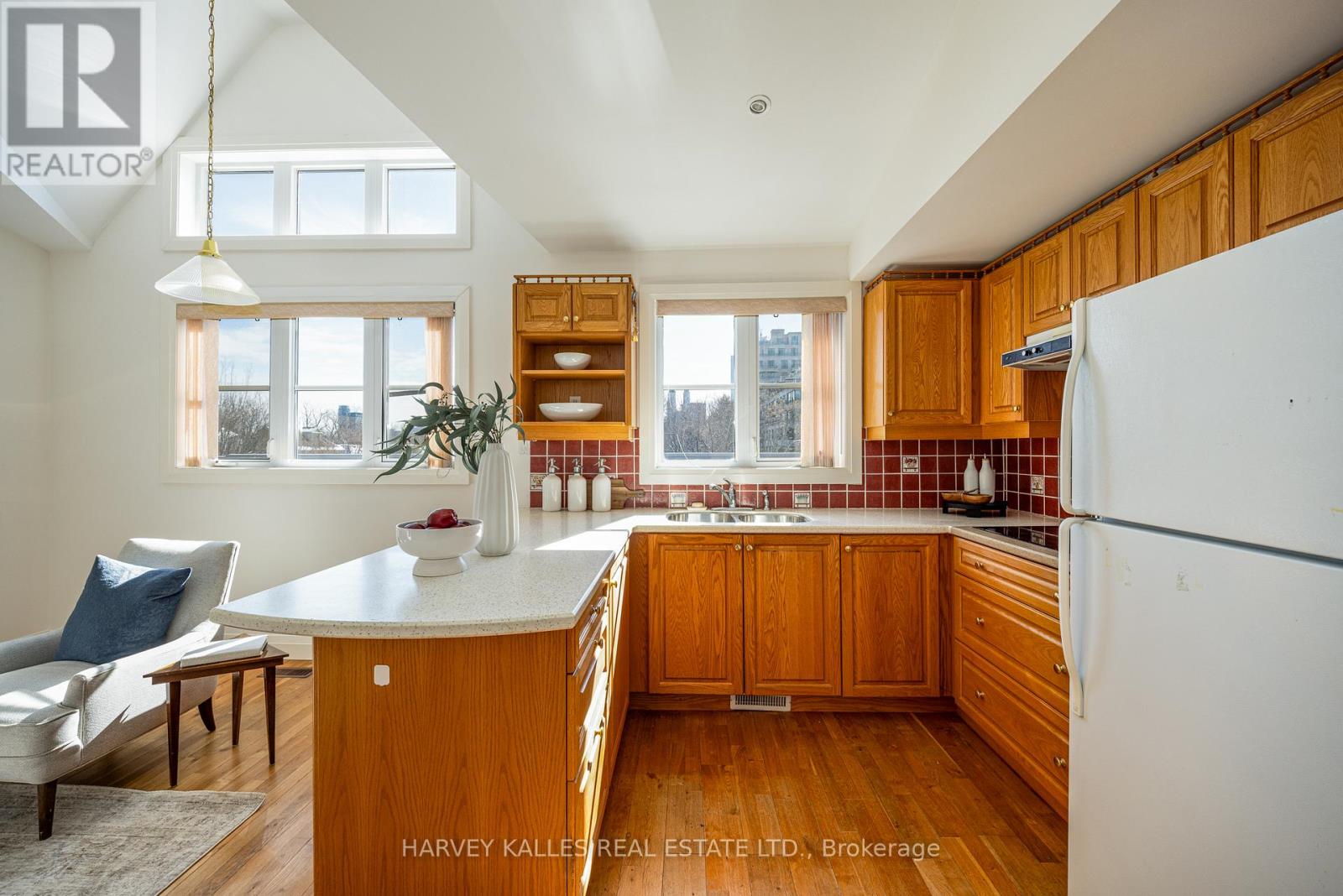 51 Shaftesbury Avenue, Toronto, Ontario  M4T 3B3 - Photo 33 - C12959222