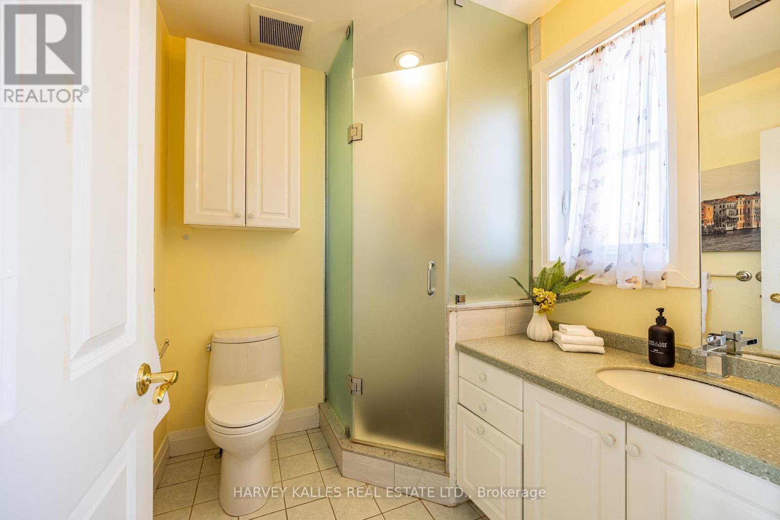 51 Shaftesbury Avenue, Toronto, Ontario  M4T 3B3 - Photo 39 - C12959222