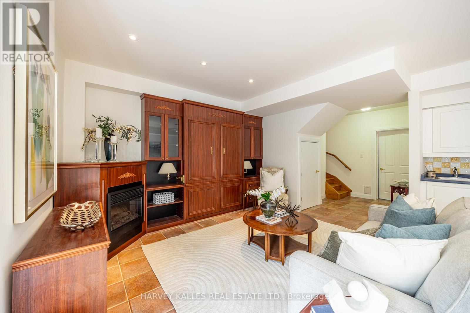 51 Shaftesbury Avenue, Toronto, Ontario  M4T 3B3 - Photo 45 - C12959222