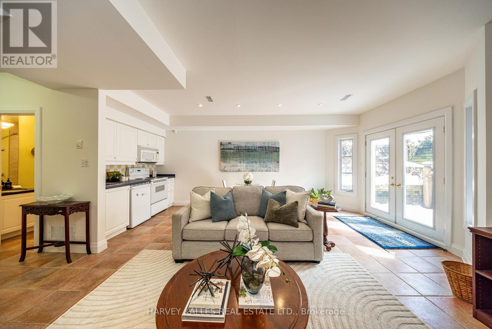 51 Shaftesbury Avenue, Toronto, Ontario  M4T 3B3 - Photo 46 - C12959222