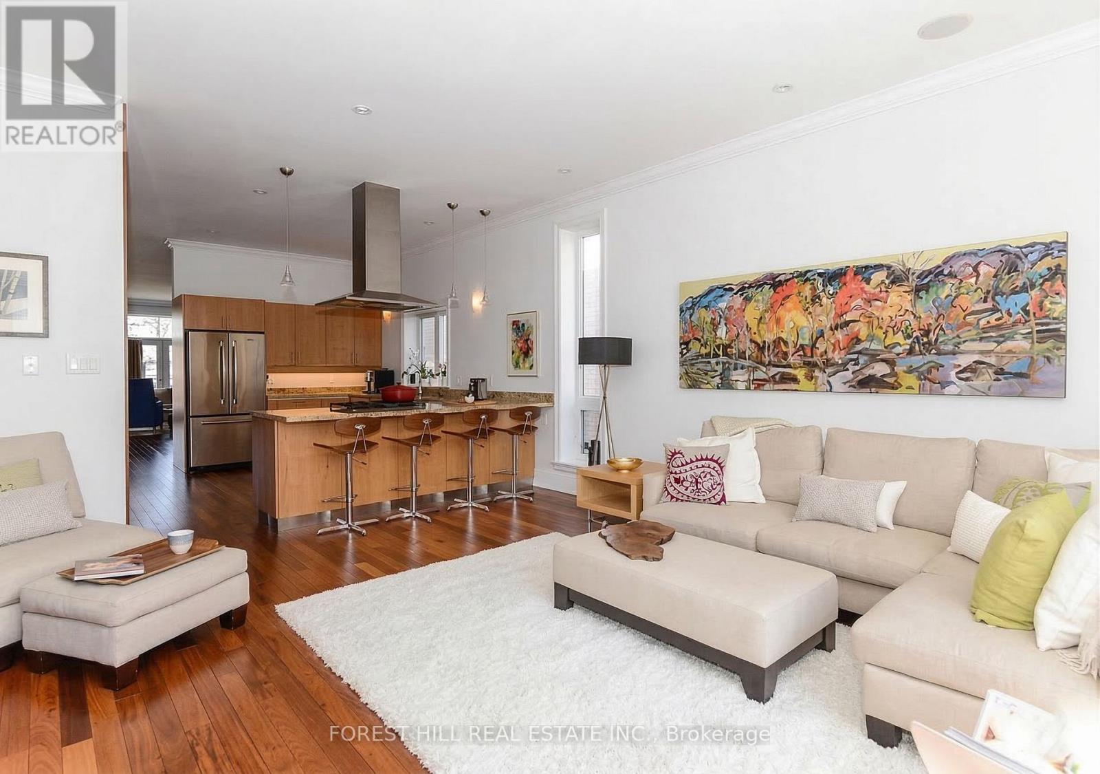 55 Petman Avenue, Toronto, Ontario  M4S 2S9 - Photo 7 - C12959236