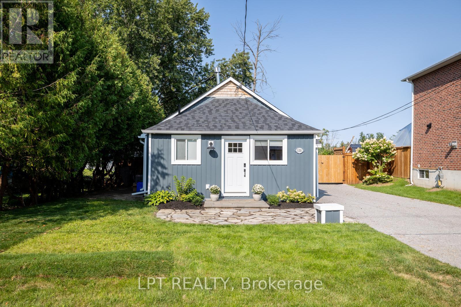 131 Maple Avenue, Georgina (Sutton & Jackson's Point), Ontario  L0E 1R0 - Photo 2 - N12959192