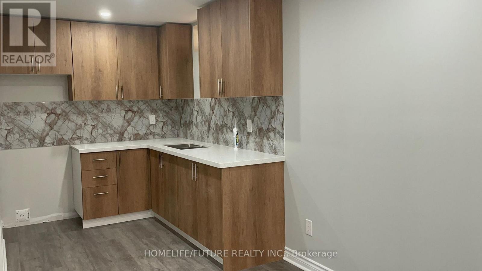 Bsmt - 2 Hoover Park Drive, Whitchurch-Stouffville, Ontario  L4A 1S1 - Photo 5 - N12958708