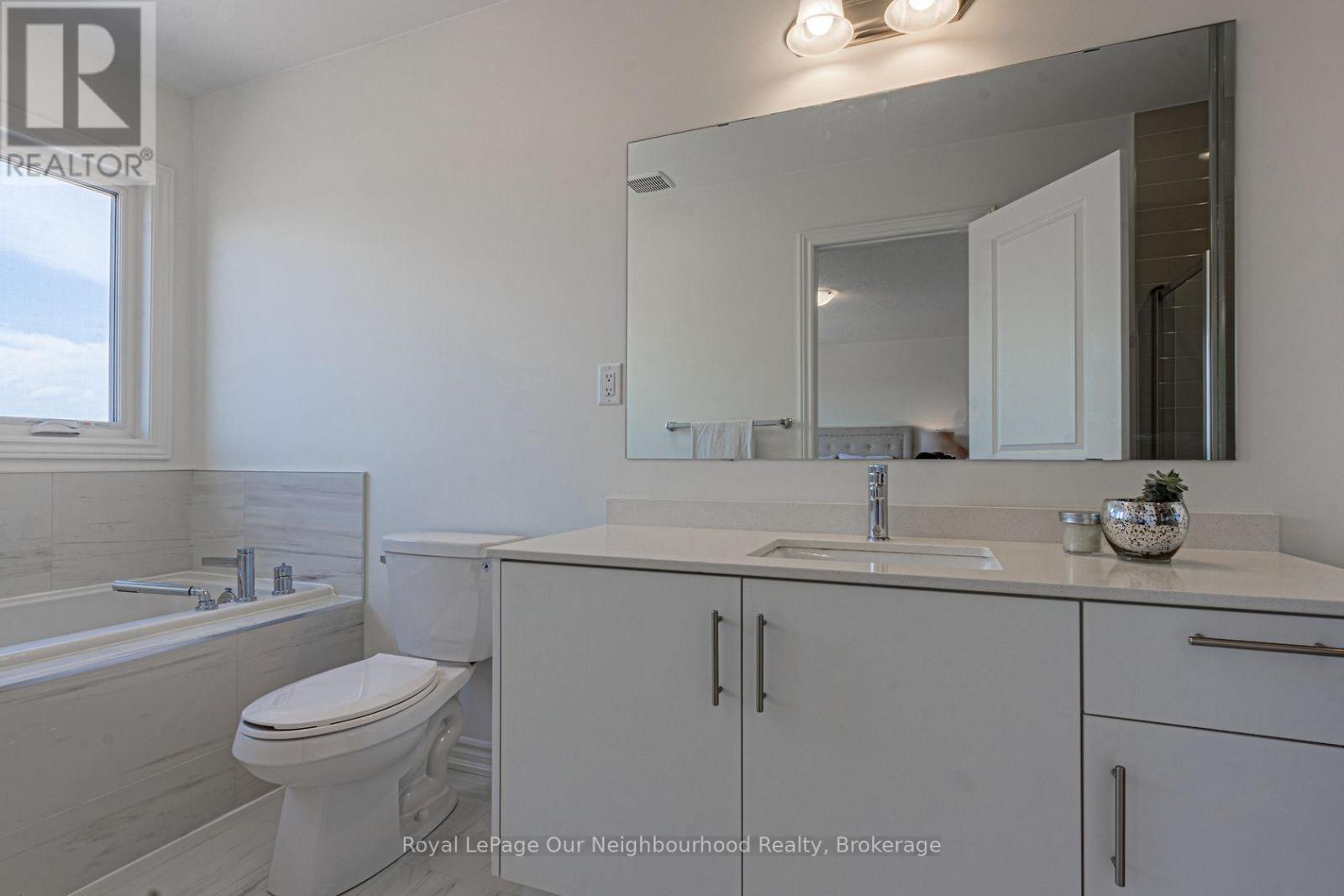 342 Thimbleweed Court, Milton, Ontario  L9E 1T2 - Photo 19 - W12850914