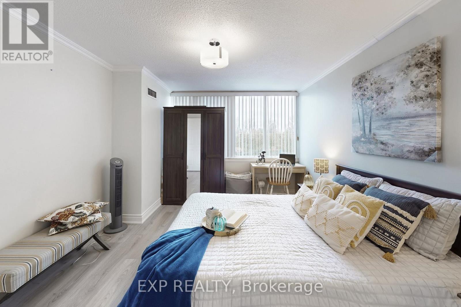 202 - 1300 Mississauga Valley Boulevard, Mississauga, Ontario  L5A 3S9 - Photo 31 - W12959232
