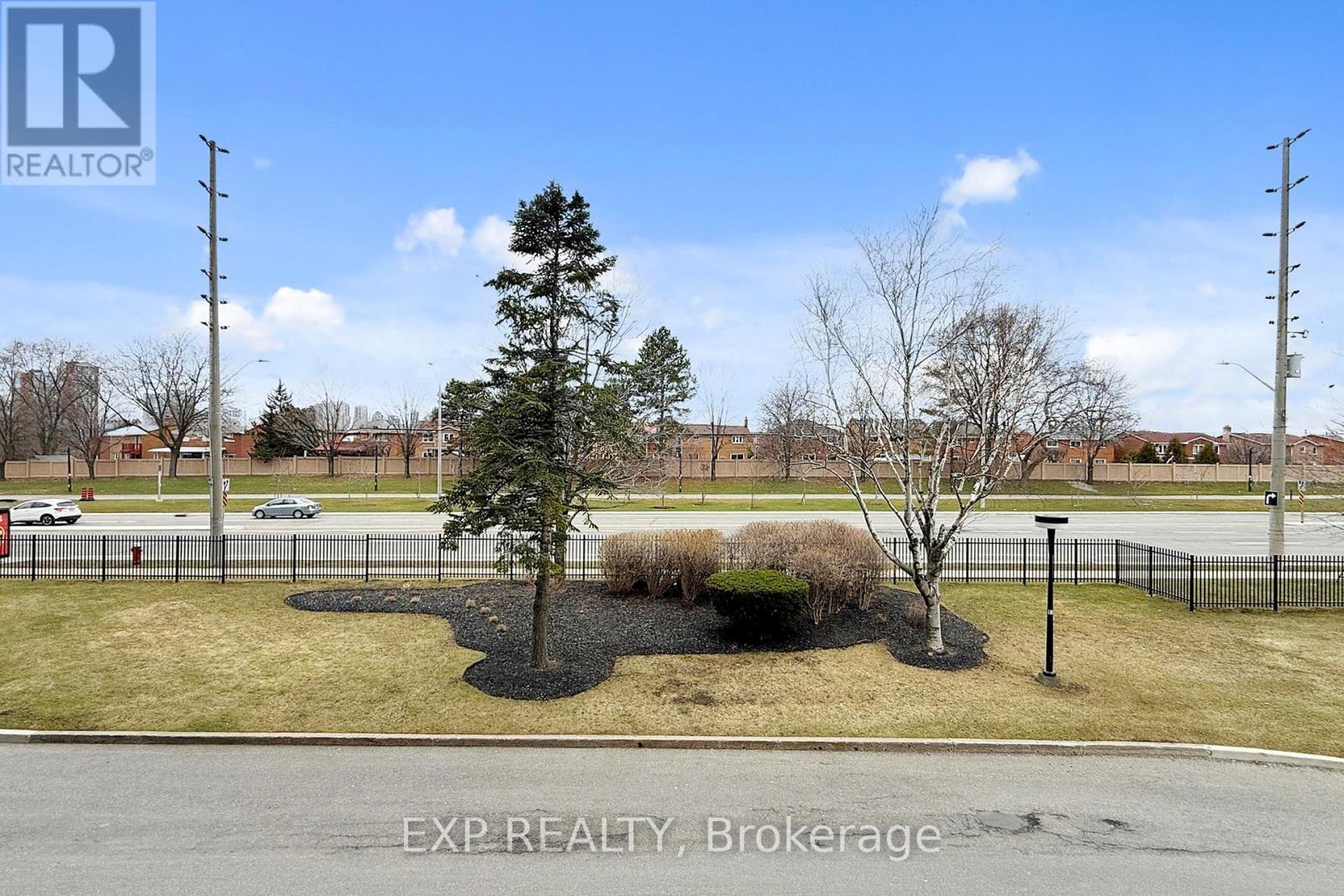 202 - 1300 Mississauga Valley Boulevard, Mississauga, Ontario  L5A 3S9 - Photo 37 - W12959232