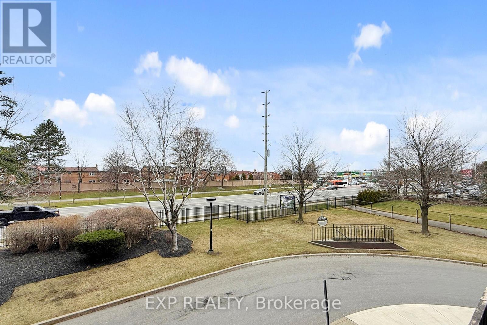 202 - 1300 Mississauga Valley Boulevard, Mississauga, Ontario  L5A 3S9 - Photo 38 - W12959232