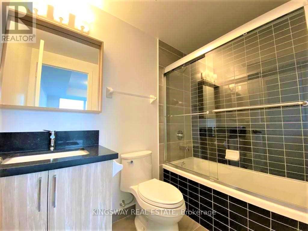 1403 - 4699 Glen Erin Drive, Mississauga, Ontario L5M 2E5 - Photo 13 - W12959242