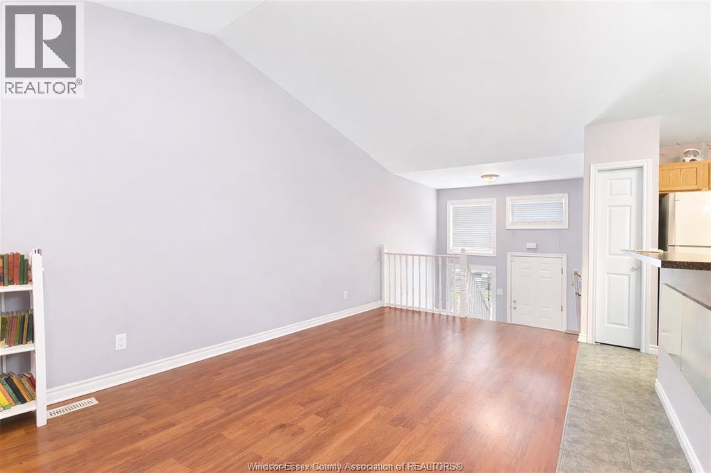 4924 Sixth Street, Windsor, Ontario  N9E 4X2 - Photo 4 - 26007067