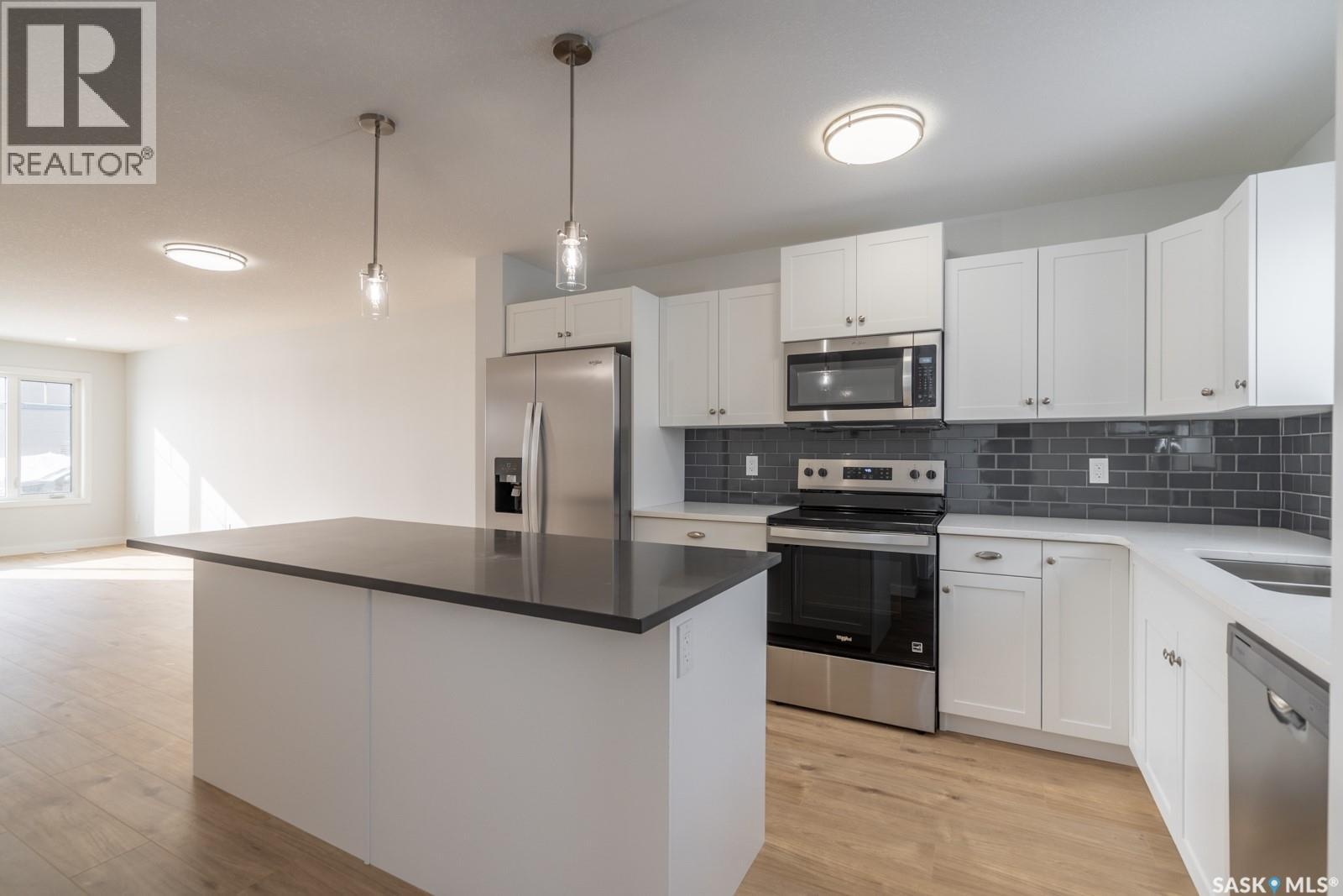 1775 Red Spring Street, Regina, Saskatchewan  S4Y 0G4 - Photo 8 - SK031805