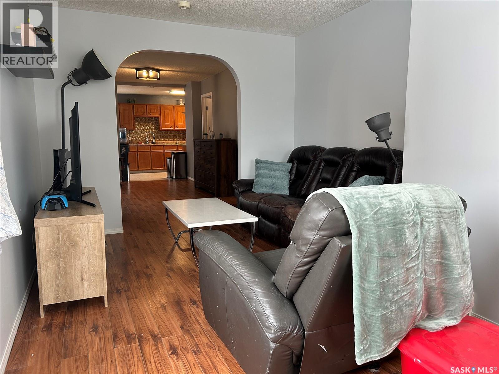 810 2nd Street, Estevan, Saskatchewan  S4A 0L2 - Photo 13 - SK031975