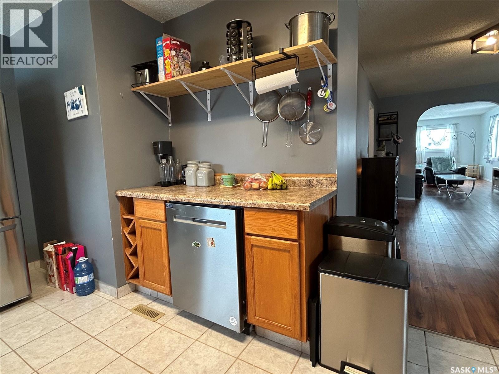 810 2nd Street, Estevan, Saskatchewan  S4A 0L2 - Photo 8 - SK031975