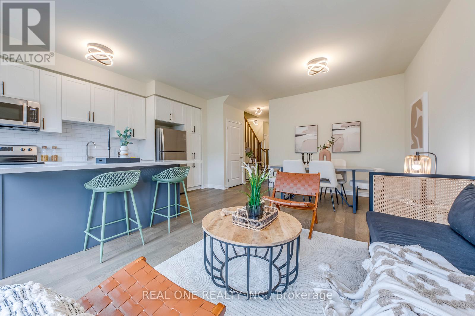 27 Genoa Drive, Hamilton, Ontario  L9B 0K1 - Photo 13 - X12959212