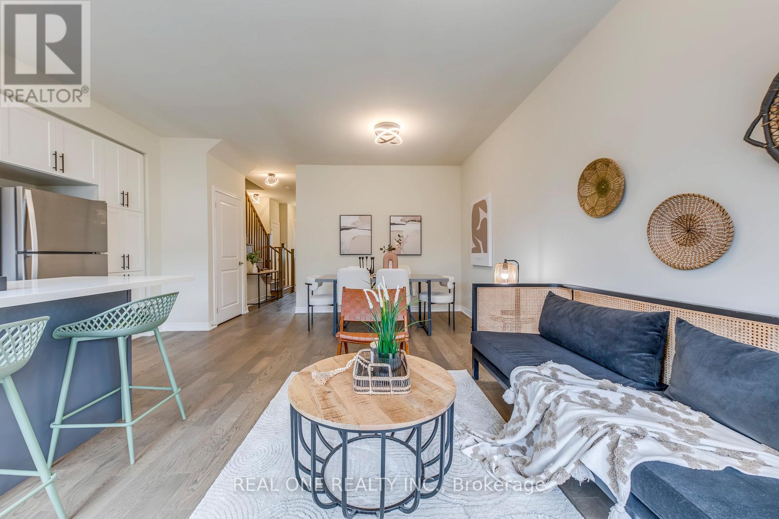 27 Genoa Drive, Hamilton, Ontario  L9B 0K1 - Photo 14 - X12959212